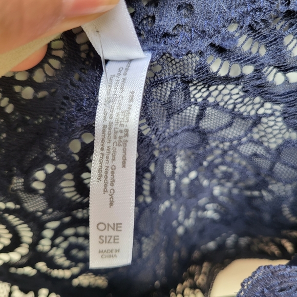 ITZON blue lace crop top size small - Picture 5 of 6